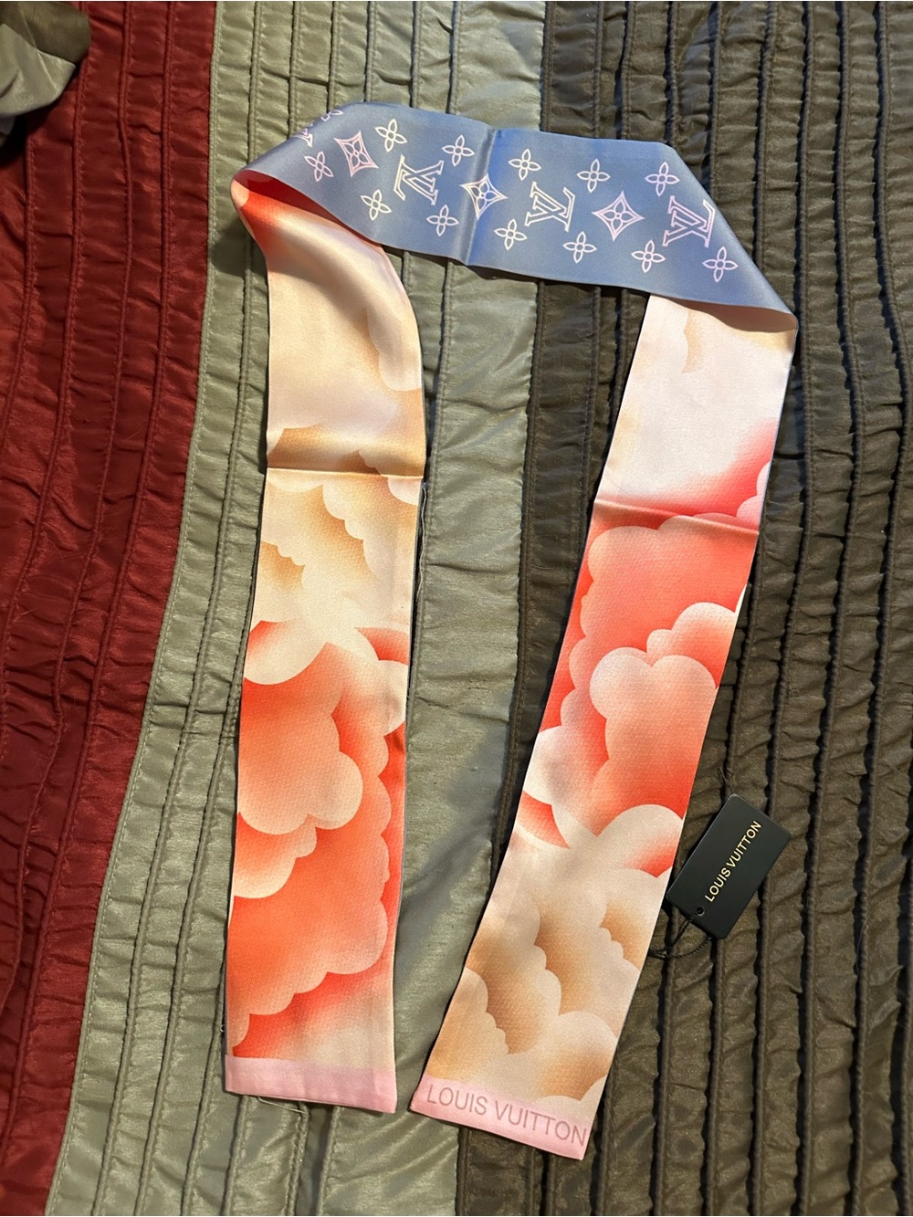 Louis Vuitton Monogram confidential bandeau